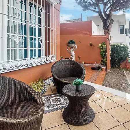Stunning In Chiclana De La Fronter Holiday home Chiclana de la Frontera