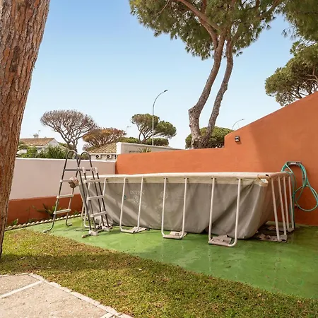 Stunning In Chiclana De La Fronter Holiday home *